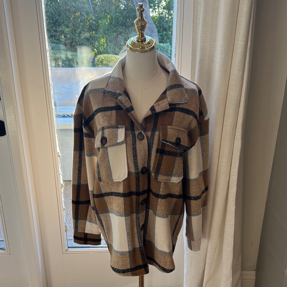 Chic Plaid Overshirt